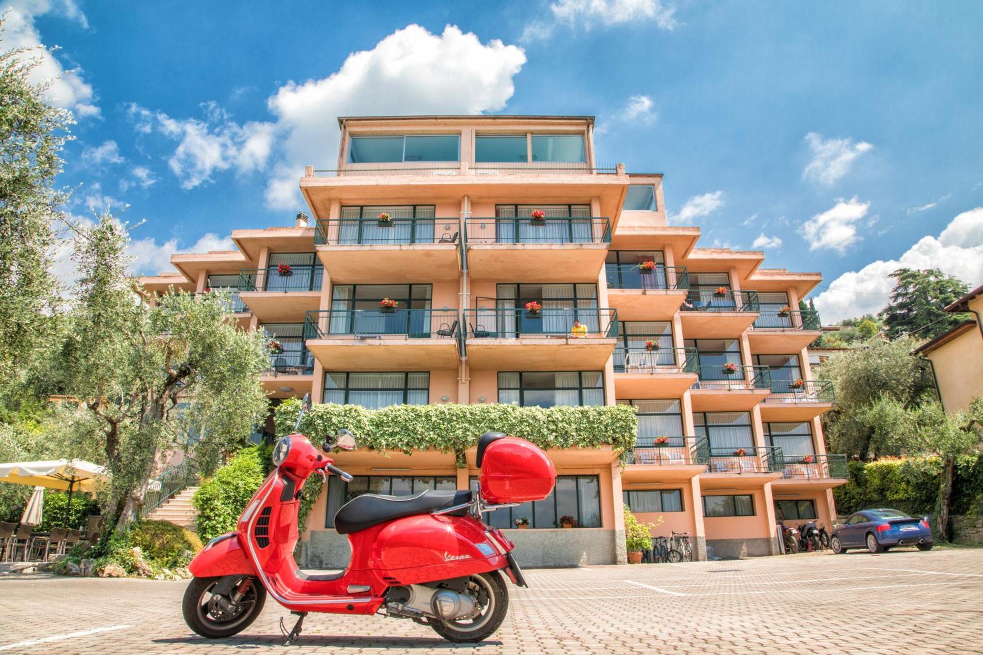 Residence Wieland Torri Del Benaco Buitenkant foto